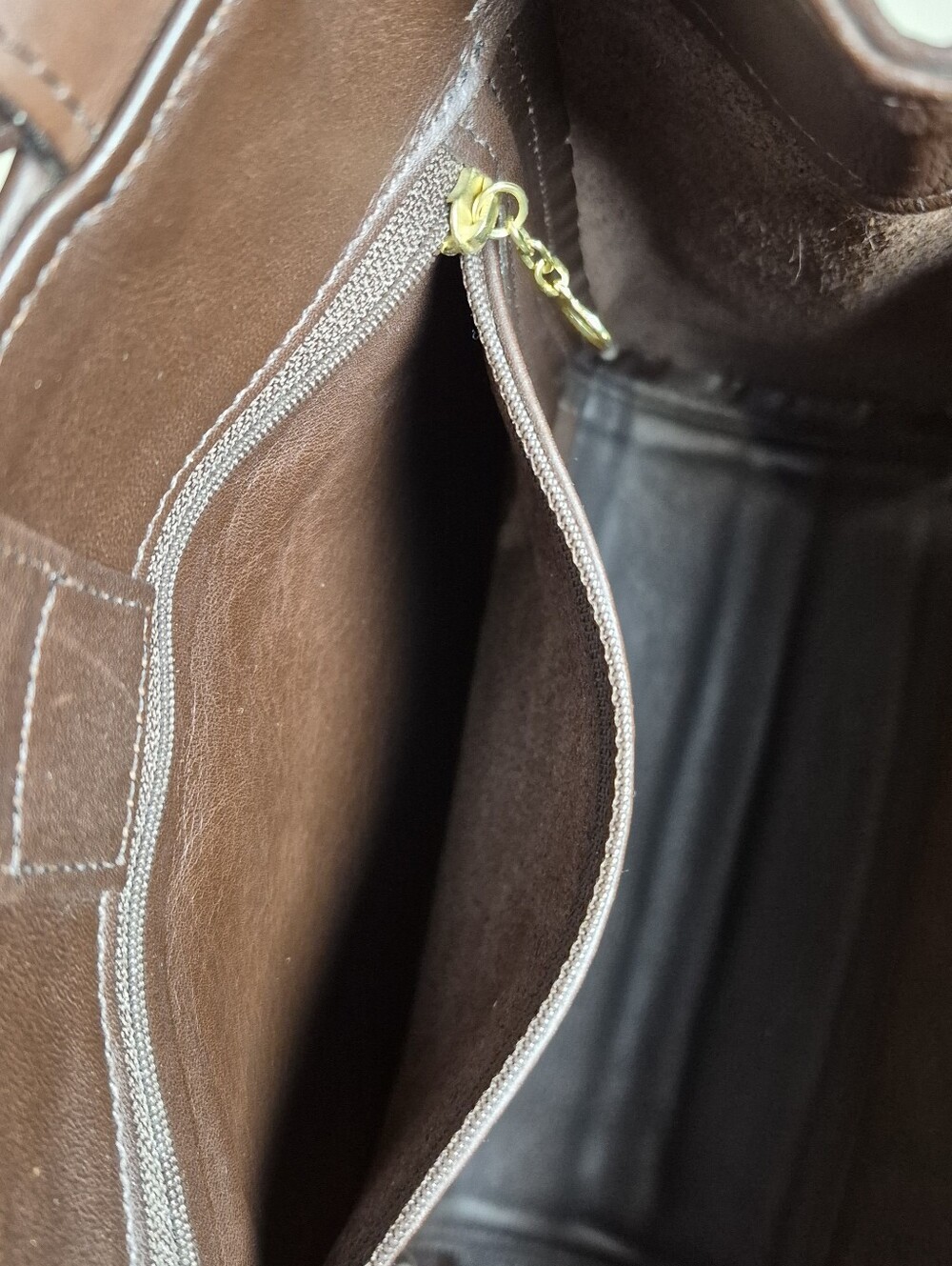 Vintage Coach Mahogany Buckle Bag #4157 - Picture 4 of 11